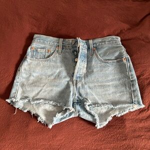 Levi’s Size 27 Denim Short